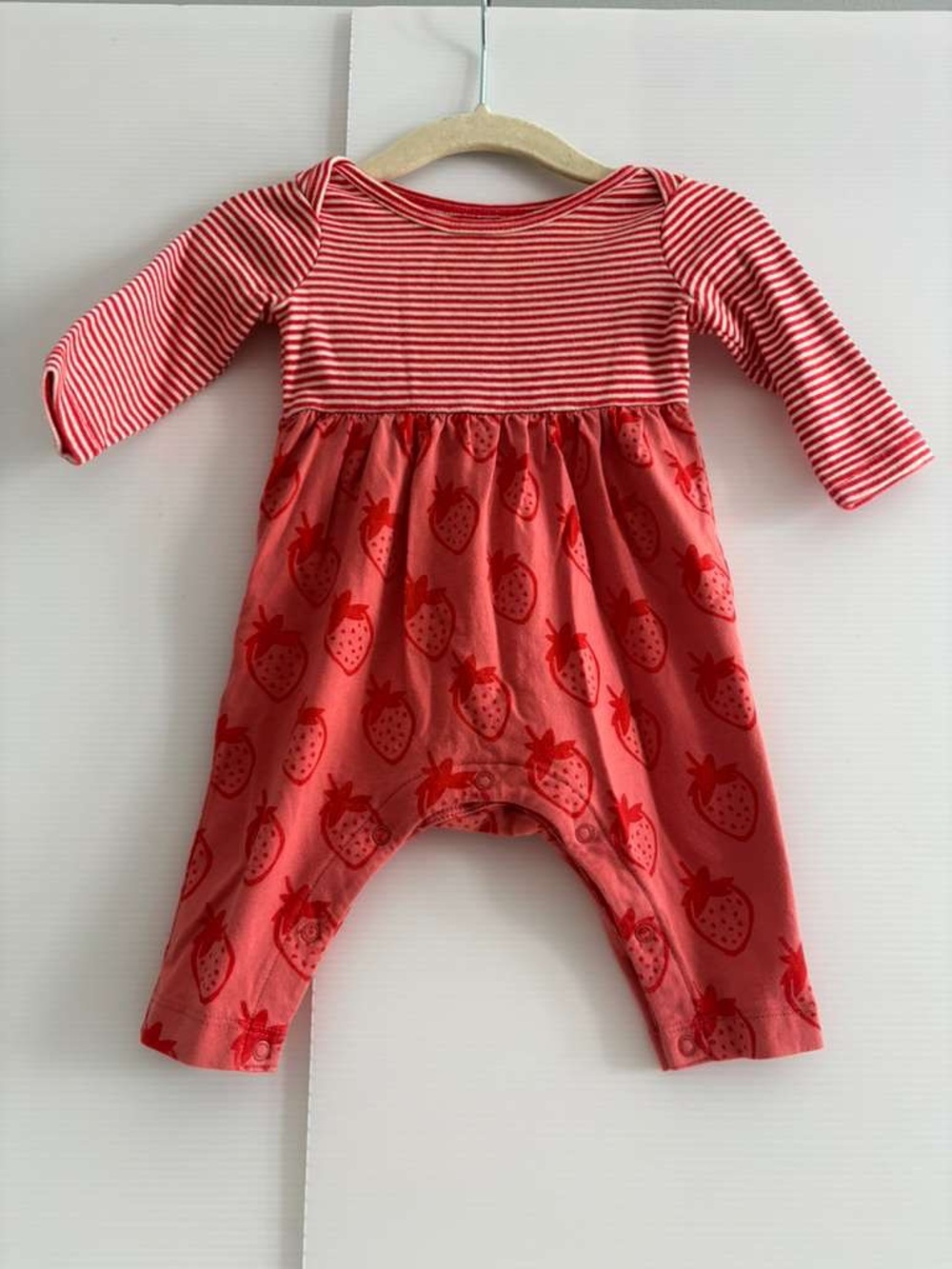 Tea Collection Strawberry Baby One-Piece | size 0-3 months